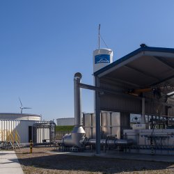 VSL bouwt eerste kalibratie station voor LNG flowmeters in de wereld, gesponsord door onder andere VCC BV en HEROSE